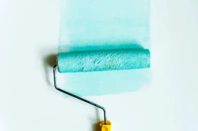 Peinture intérieure à Lolme — murs, plafonds et boiseries